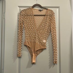 Pearl V-neck see-through, long sleeve bodysuit